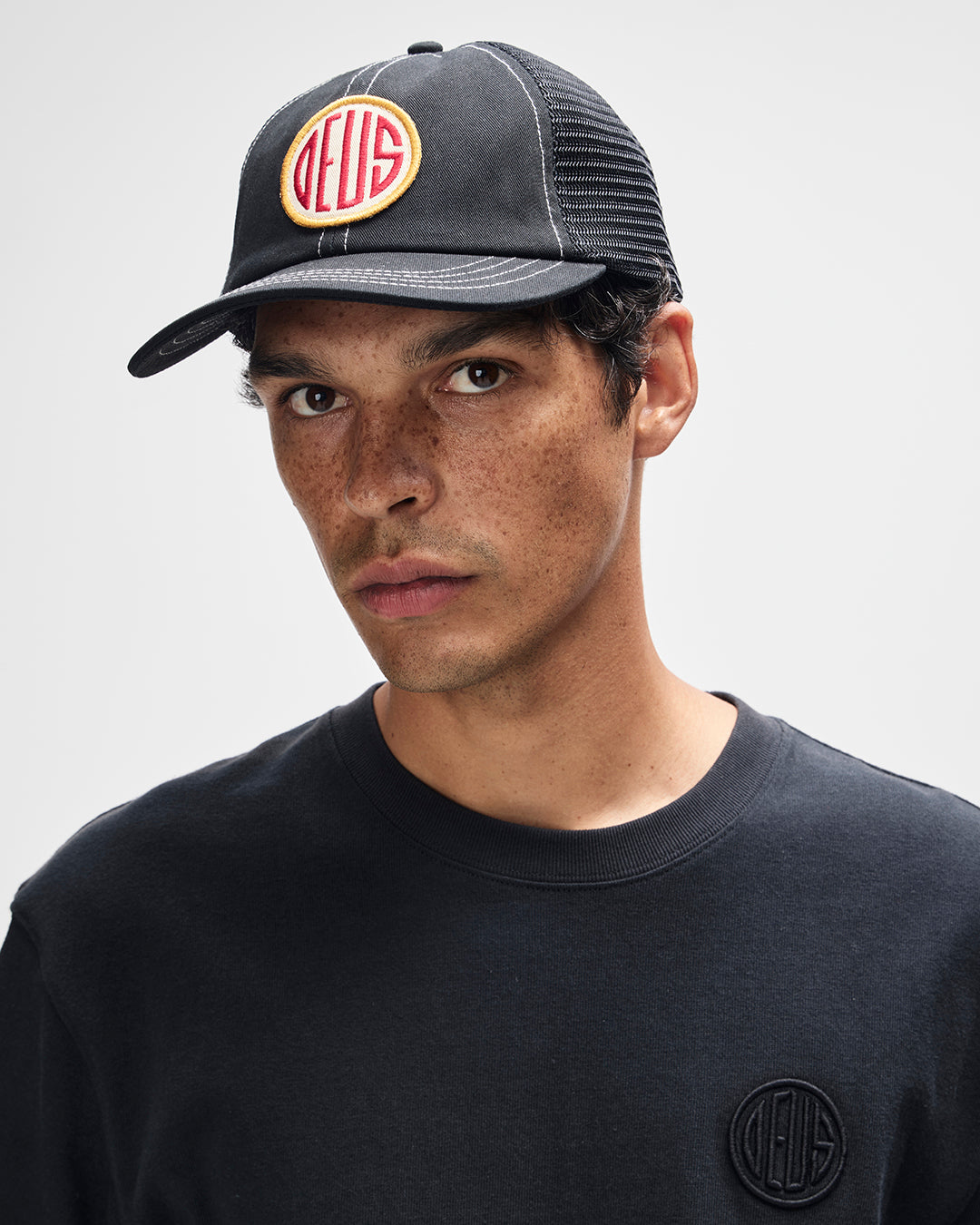 Pill Trucker - Black