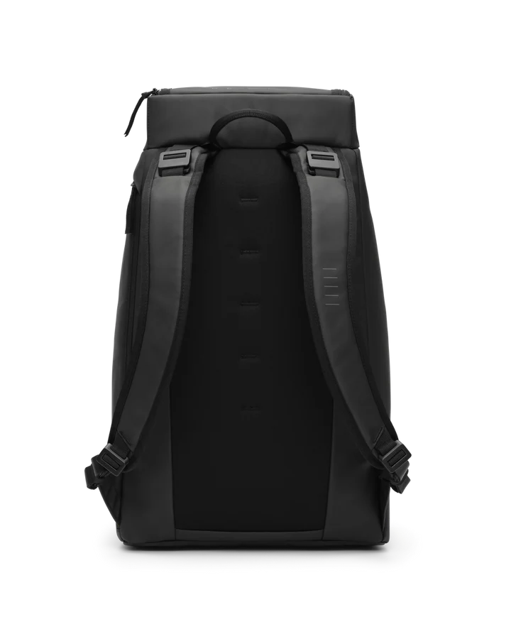 HUGGER BACKPACK 25L BLACK OUT