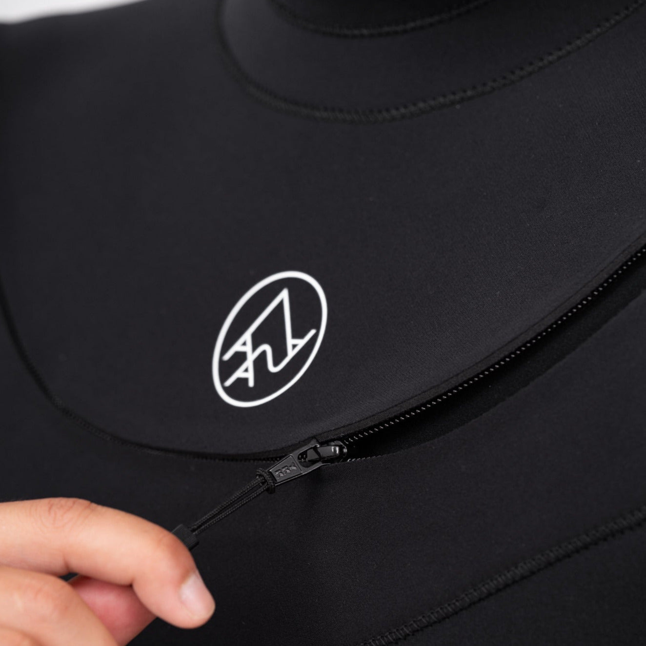 AAA x Axxe Wetsuit 3MM Black FS
