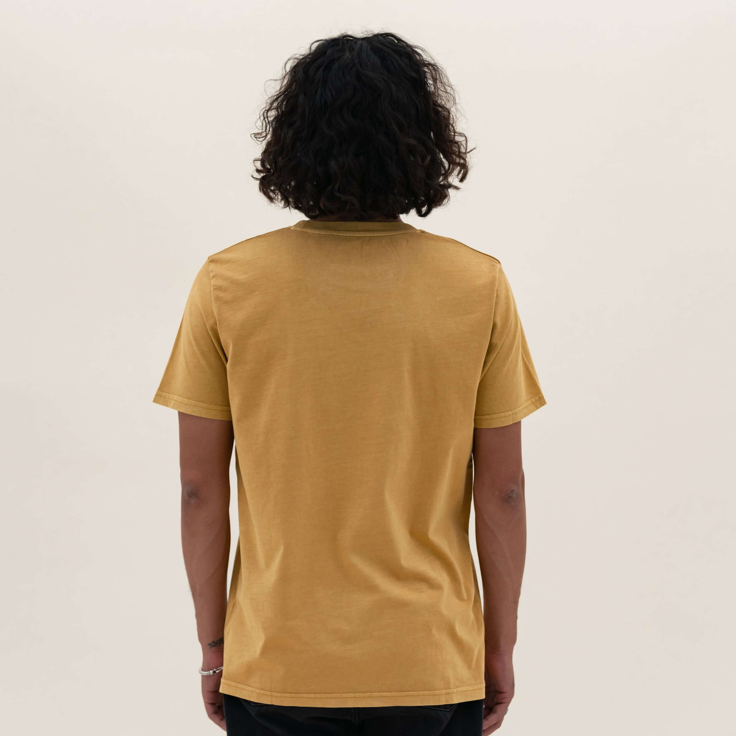 AAA ESSENTIAL TEE YELLOW