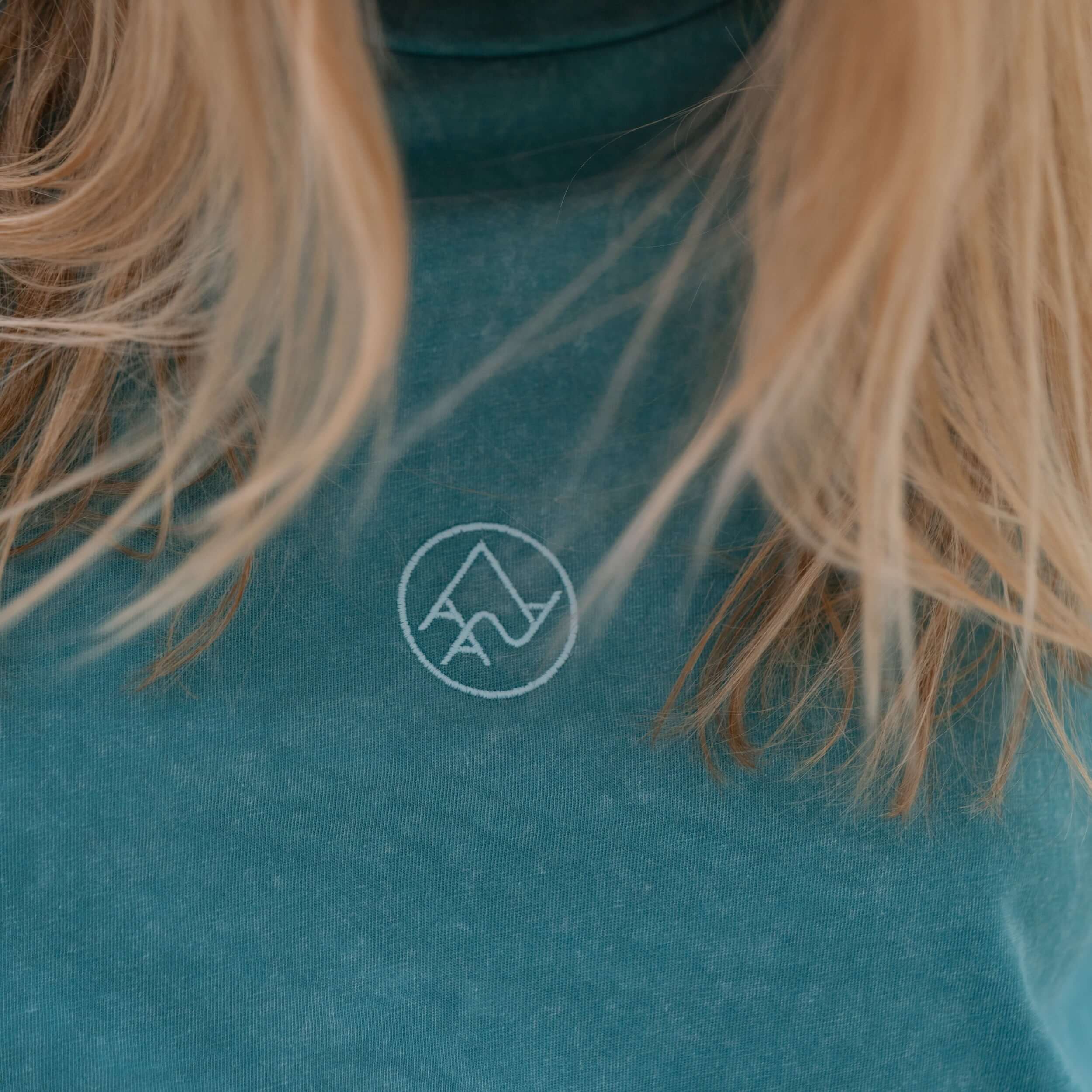 AAA ESSENTIAL TEE BLUE